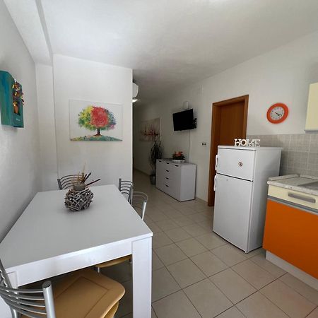 סופטאר Apartment Viola מראה חיצוני תמונה
